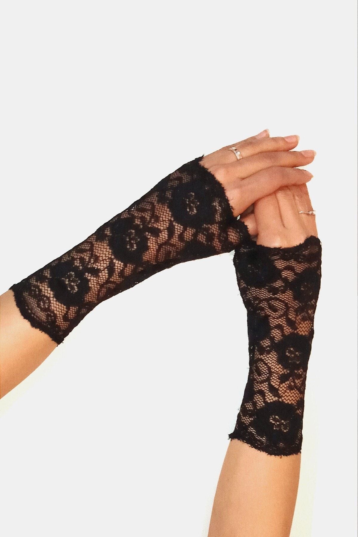 Dantel Eldiven Siyah Çiçek Desenli 2025 Yaz-Sonbahar